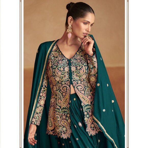 CHINON SALWAR SUIT - Picture 6 of 9